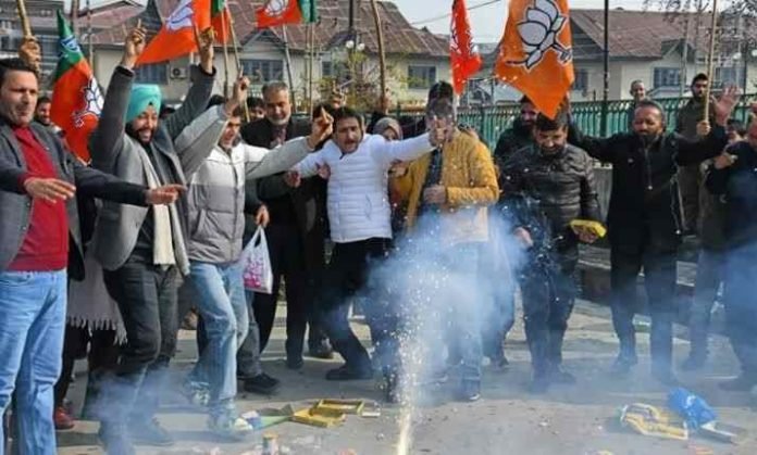 BJP celebrates party’s win in three states in Srinagar