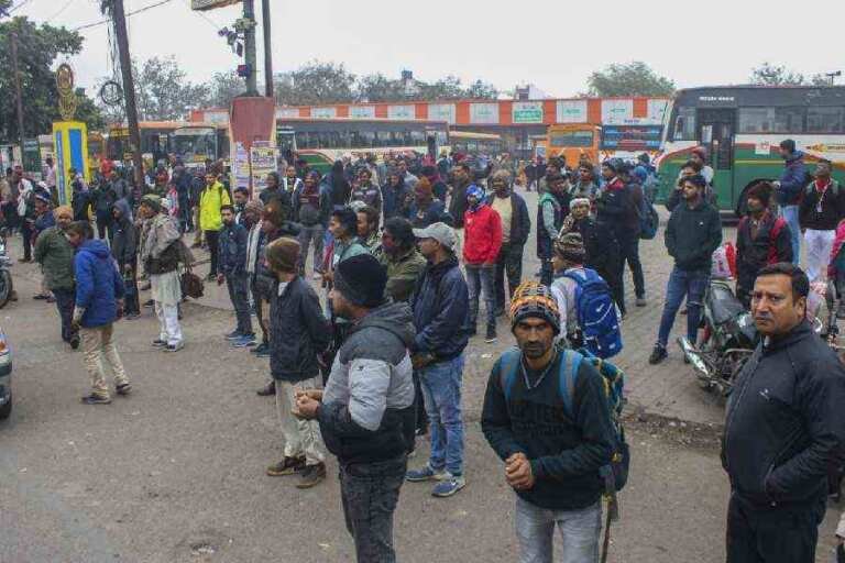All Passenger Vehicles in Kashmir To Observe 2-Day ‘Steering Chodo Andolan’ from Tomorrow